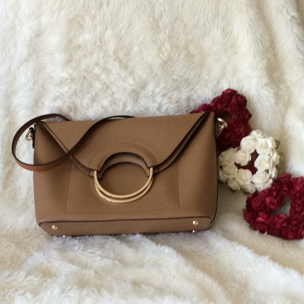 NWOT Beautiful Bag with a deep pocket